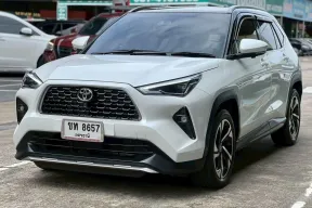 Toyota Yaris Cross 1.5 HEV PREMIUM LUXURY 2023 รถใหม่มาก ไมล์น้อย