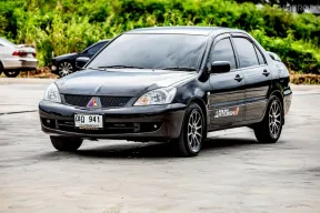 2011 Mitsubishi Lancer 1.6 GLXi รถเก๋ง 4 ประตู 