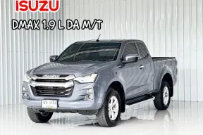 วิ่งน้อย  Isuzu D-Max CAB 1.9L Hi-Lander รถกระบะ ฟรีดาวน์