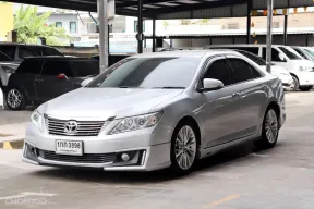 2012 Toyota CAMRY 2.0 รถเก๋ง 4 ประตู 