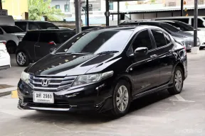 2012 Honda CITY 1.5 i-VTEC รถเก๋ง 4 ประตู 