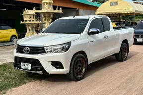 Toyota Revo Smart Cab 2.4 E เกียร์ธรรมดา ปี 2017/2018  ผ่อนเริ่มต้น 5,xxx บาท