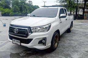 Toyota Revo Smart Cab 2.4 J Plus Z Edition เกียร์ธรรมดา ปี 2019 ผ่อนเริ่มต้น 6,xxx บาท