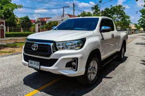 Toyota Revo Smart Cab 2.4 J Plus Prerunner เกียร์ธรรมดา ปี 2019  ผ่อนเริ่มต้น 7,xxx บาท