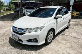 Honda City 1.5 V เกียร์ออโต้ ปี 2014 ผ่อนเริ่มต้น 5,xxx บาท