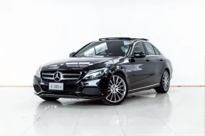 4A864 Mercedes-Benz C-Class C350e 2017 รถหรูมือสองสภาพดี