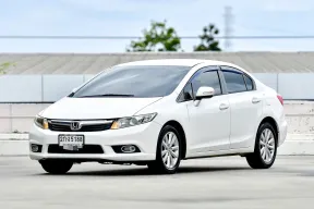 HONDA Civic FB 1.8 E i-VTEC 5A/T 2013
