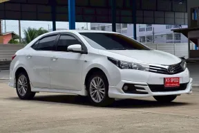 Toyita Atis 1.6G สีขาว เกียร์ออโต้ ปี 2015