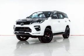 4A865 TOYOTA FORTUNER 2.8 GR SPORT BLACK TOP 2023