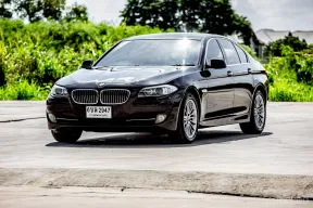 2010 BMW 5 Series 2.5 523i รถเก๋ง 4 ประตู 