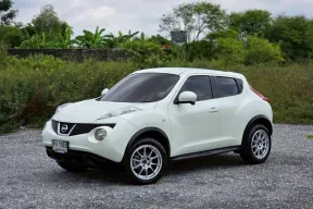 NISSAN JUKE 1.5 JP (รุ่นพิเศษ ญี่ปุ่น) ปี 2012 สปอร์ตคอมแพ็ค สุดเท่ห์ ผ่อนเพียง 3,xxx บาท เท่านั้น!