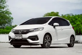 New !! Honda Jazz RS i-VTEC ปี 2019 มือเดียวป้ายแดง สภาพสวยมาก ๆ รถไม่เคยชนเกิดอุบัติเหตุหนัก