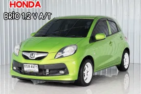 ผ่อนเบาๆ 4,*** บาท Honda Brio 1.2 รถเก๋ง 5 ประตู 