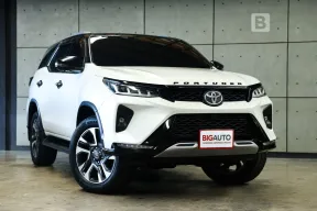 2022 Toyota FORTUNER 2.4 Legender 4WD SUV Black Top AT ไมล์แท้ 8 หมื่น Warranty 5 ปี 150,000KM B8154