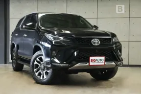 2022 Toyota FORTUNER 2.4 Leader V 4WD SUV AT ไมล์แท้ 5 หมื่น Warranty5 ปี 150,000KM B9164