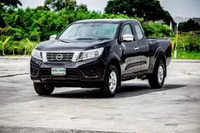 2015 Nissan Navara 2.5 รถกระบะ 