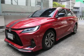 2024 Toyota Yaris Ativ 1.2 Premium Luxury (TOP สุด)  รถเก๋ง รถสวยสภาพใหม่ ฟรีดาวน์