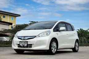 HONDA JAZZ 1.3 Hybrid A/T ปี 2012