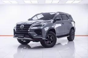 1E325 TOYOTA FORTUNER 2.4 V MNC 4WD AT 2022