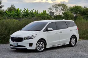 KIA GRAND CARNIVAL CRDi (LX) (11 ที่นั่ง) ปี 2017 มือแรก ดูแลถึง เซอร์วิสศูนย์ทุกระยะ