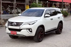 2016 Toyota Fortuner 2.4 V SUV  ผ่อน 13,000/6ปี