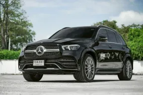 Benz GLE 300d 4MATIC AMG CBU ปี 2019 สภาพสวยมาก ประหยัดน้ำมัน รถขับดีมาก