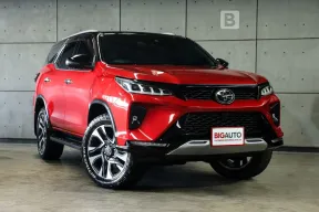 2021 Toyota FORTUNER 2.8 Legender 4WD SUV Black Top AT ไมล์แท้ 8 หมื่น รับประกัน 5ปี 150,000KM B8301