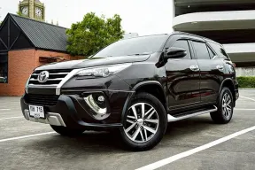 2017 Toyota FORTUNER 2.4 V SUV