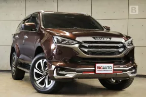 2021 Isuzu MU-X 3.0 Ultimate SUV AT ไมล์แท้ 6 หมื่น ชุดแต่งแท้รอบคัน FULL OPTION B7842