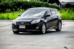 2013 Ford FOCUS 2.0 รถเก๋ง 5 ประตู 