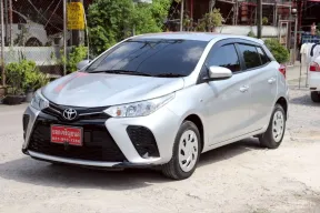 2022 Toyota YARIS 1.2 Entry รถเก๋ง 5 ประตู ผ่อน 7,xxx.-/6ปี