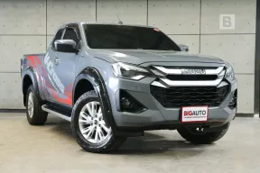 2024 Isuzu D-MAX 3.0 Space Cab Vcross Z 4WD Pickup MT ไมล์แท้ 1 หมื่น รับประกัน3 ปี 100,000 KM B8616