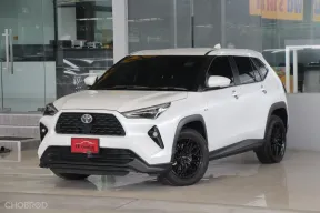 Toyota Yaris Cross 1.5 HEV SMART ปี 2024 สภาพป้ายแดง รถบ้านมือเดียว Warranty2027 ไมล์1x,xxxโล ฟรีดาว