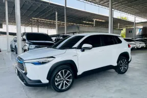 TOYOTA CROSS 1.8 HYBRID PREMIUM ปี 2021 รถสวย มือแรกออกห้าง พร้อมใช้ ไมล์แท้ รับประกันตัวถังสวย