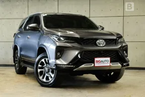 2022 Toyota FORTUNER 2.4 Leader V AT ไมล์เเท้ (โฉมปัจจุบัน) รับประกัน 5ปี150,000KM ถึง2027 B6031