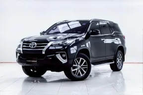 5C328 Toyota Fortuner 2.4 V SUV 2019 