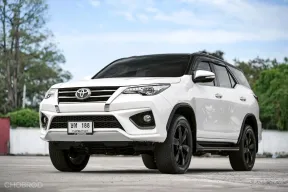 Toyota Fortuner 2.8 TRD Sportivo 2WD ปี 2016 