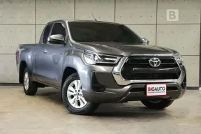 2024 Toyota HILUX REVO 2.4 Smart Cab Z Edition Mid AT ไมล์แท้ 2 หมื่น รับประกัน3 ปี 100,000 KM B3995