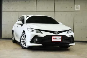 2022 Toyota CAMRY 2.5 Sport Sedan AT ไมล์แท้ 6 พัน รับประกันตัวรถ 5 ปี 150,000 KM B6908