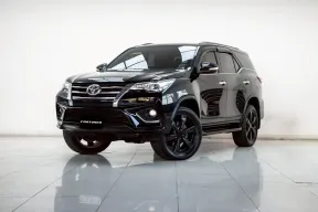 2B220 TOYOTA FORTUNER 2.8 TRD 4WD AT 2016