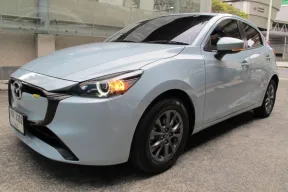 2025 MAZDA 2 1.3 S SPORTS เกียร์AUTO สีฟ้า ปุ่มSTART รถสวยสภาพใหม่ วิ่งน้อย 12,896 กม. 