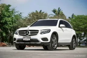Benz GLC220d 4MATIC 4WD ปี 2019  รถมือเดียวป้ายแดง  ดีเซลประหยัดน้ำมัน 