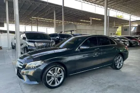 MERCEDES-BENZ C220d 2.0 AVANTGARDE W205 ปี 2020 รถสวย มือเดียว ไมล์น้อย รับประกันตัวถังสวย