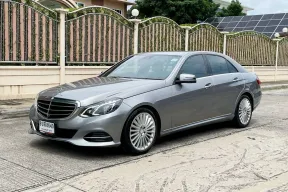 MERCEDES BENZ E300 2.2 BLUETEC HYBRID EXECUTIVE ปี 2015 สภาพนางฟ้า