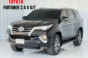 สภาพดี ฟรีดาวน์ได้ Toyota Fortuner 2.4 V 2WD SUV รถบ้านแท้