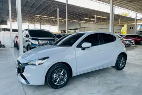 MAZDA2 1.3 S SPORT ปี 2024 รถสวย มือแรกออกห้าง สภาพป้ายแดง ไมล์ 1 หมื่นโล TOP รับประกันตัวถังสวย