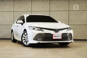 2021 Toyota CAMRY 2.5 Hybrid Premium Sedan AT ไมล์แท้ รับประกันตัวรถ 5 ปี 150,000 KM B6060