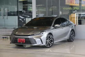 Toyota Camry 2.5 HEV Premium Luxury ปี 2024 สวยชิดป้ายแดง Warrantyยาวๆ ใช้น้อยเข้าศูนย์ตลอด ออกรถ0บา