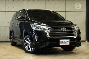 2022 Toyota INNOVA 2.8 Crysta Wagon AT ไมล์แท้ 1 หมื่น สภาพตัวรถเรียบร้อยมากไม่ต่างจากใหม่ B6540