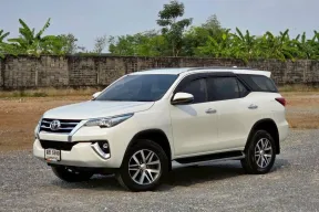 TOYOTA FORTUNER 2.4G (2WD) ปี 2020 รถครอบครัวสุดหรู ภายในกว้าง นั่งสบาย ดูแลง่าย